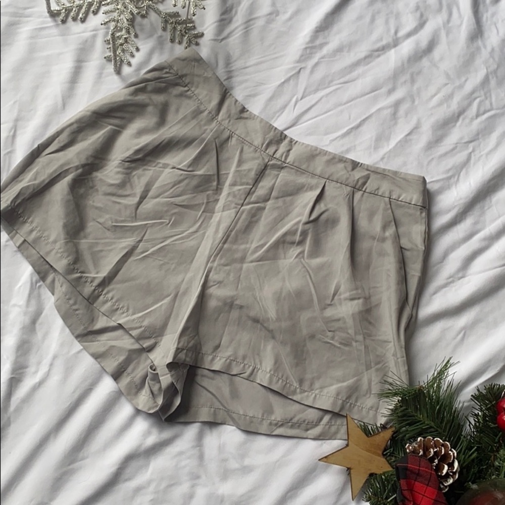NWT Forever 21 Grey Shorts